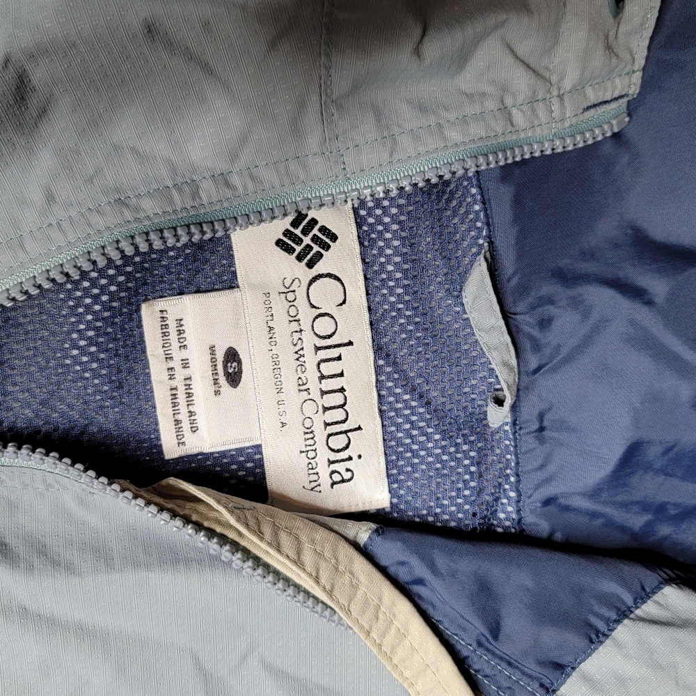 Columbia Navy Windbreaker (S) - Picture 5 of 5